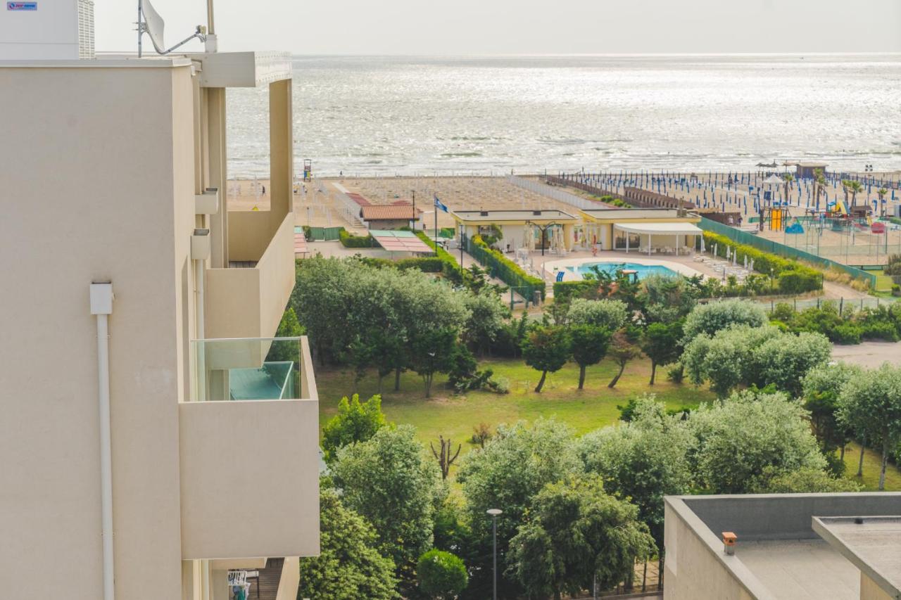 Hotel Sole Sottomarina Bagian luar foto